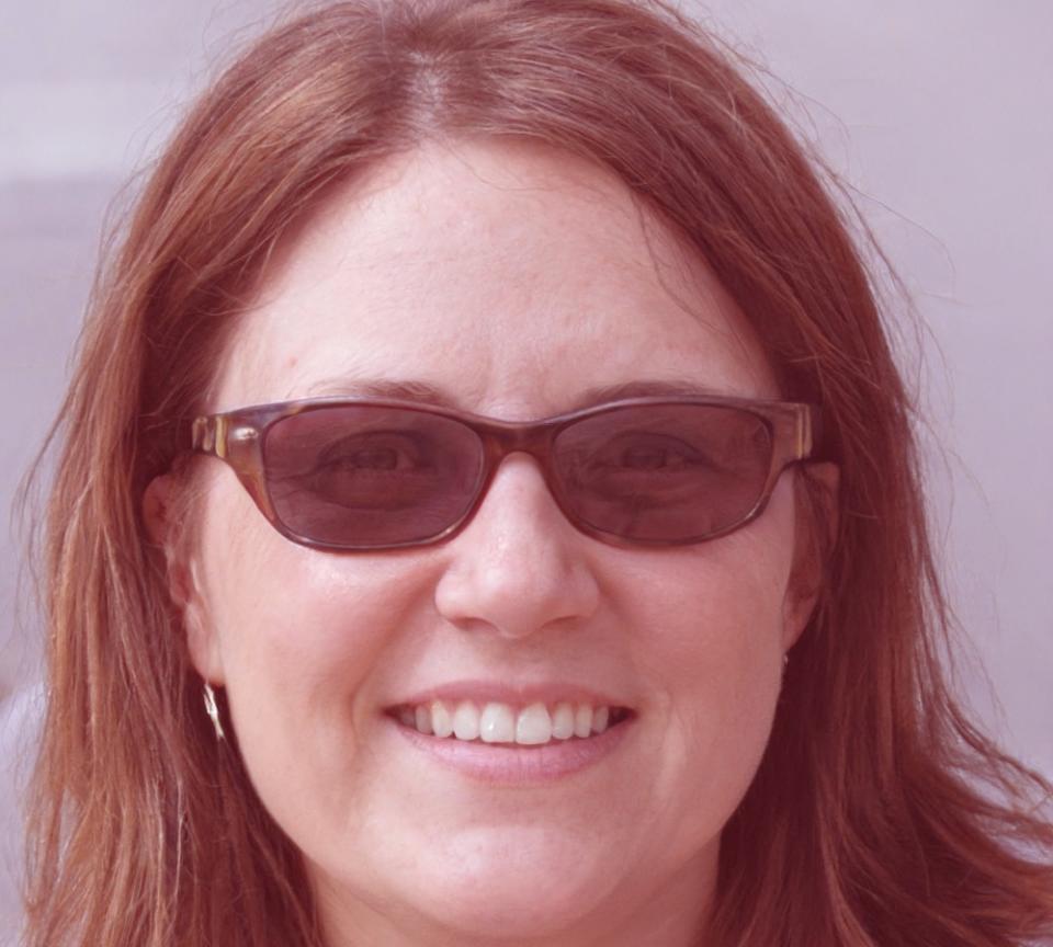 Bronwyn Aldridge teaching financial reporting